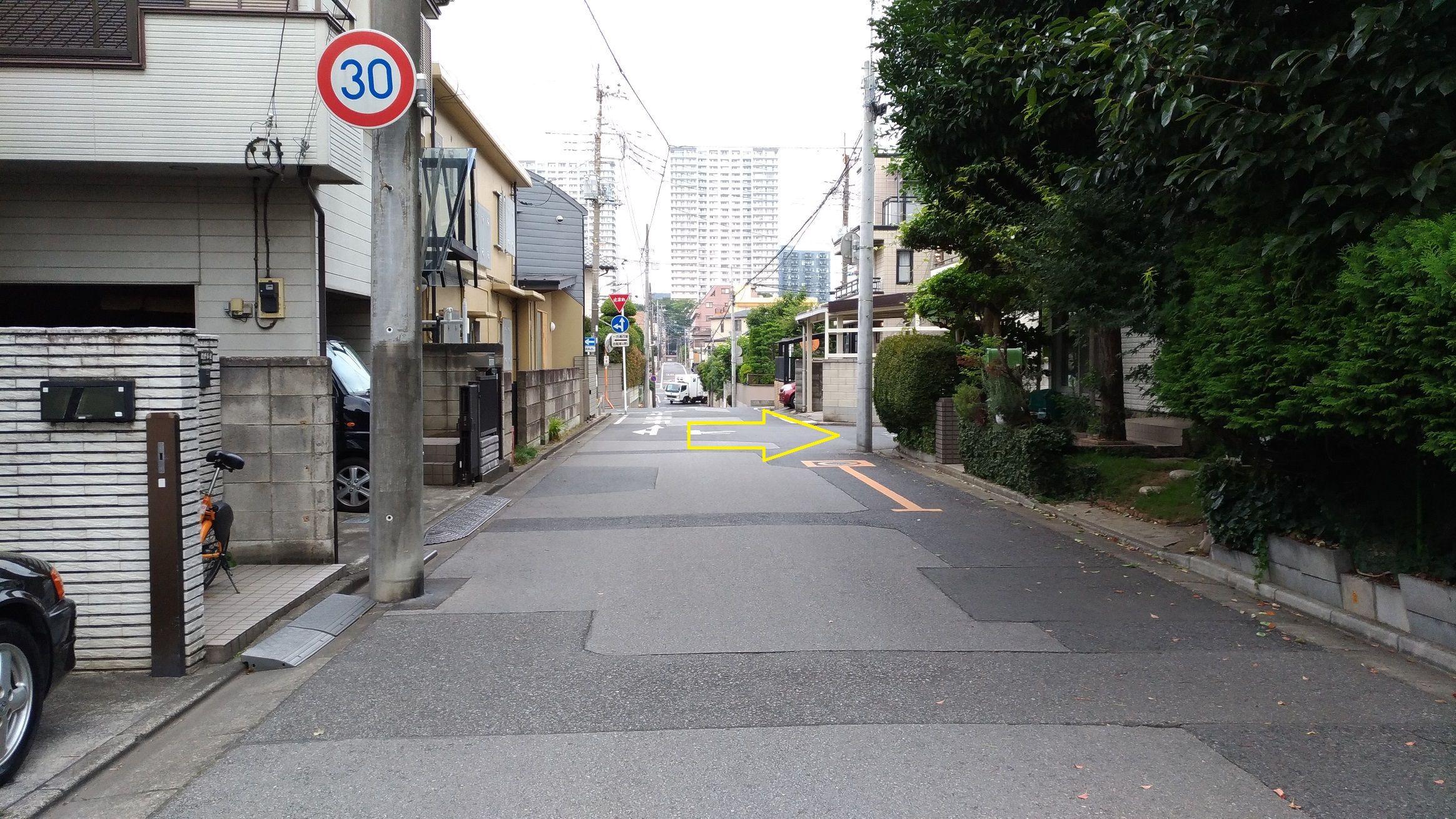 お帰りの際に北田鍼灸院から安全に産業道路に出る道順2